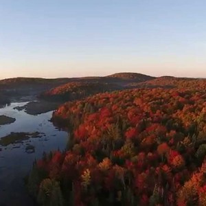 DJI Phantom 2 Vision + Paysage d'automne, Quebec, CANADA - YouTube